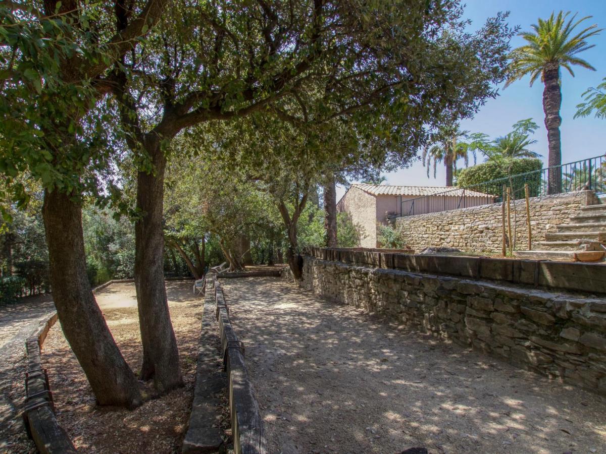 Studio Le Bali-1 La Ciotat Bagian luar foto